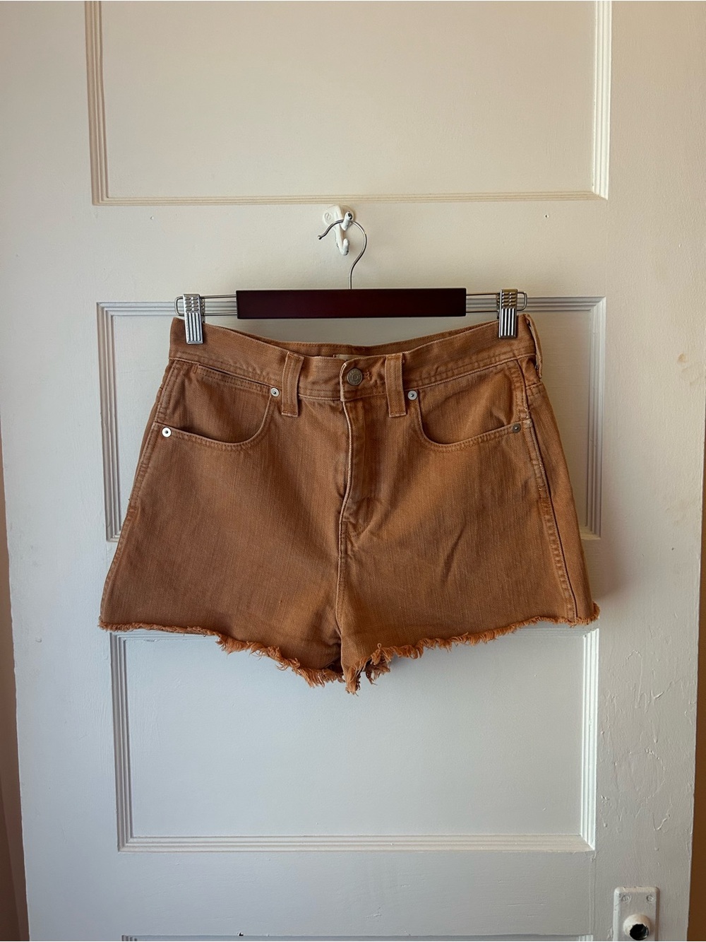 Madewell x Where I Was From high waisted frayed hem denim shorts